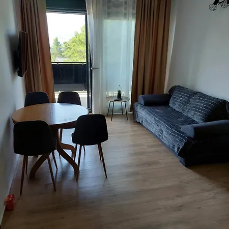 Apartmani Karla Paklenica Starigrad Exterior photo