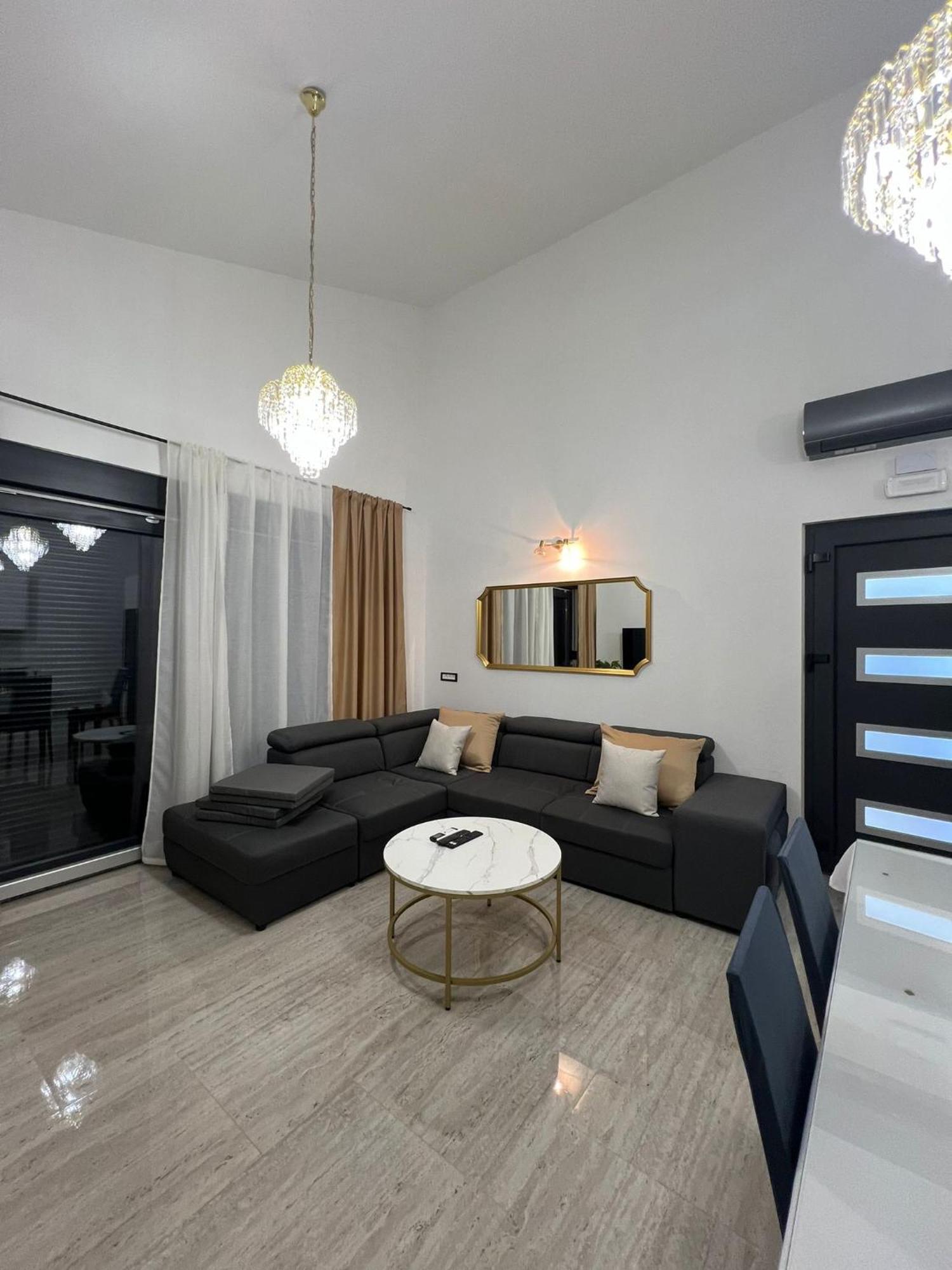 Apartment Karla Paklenica